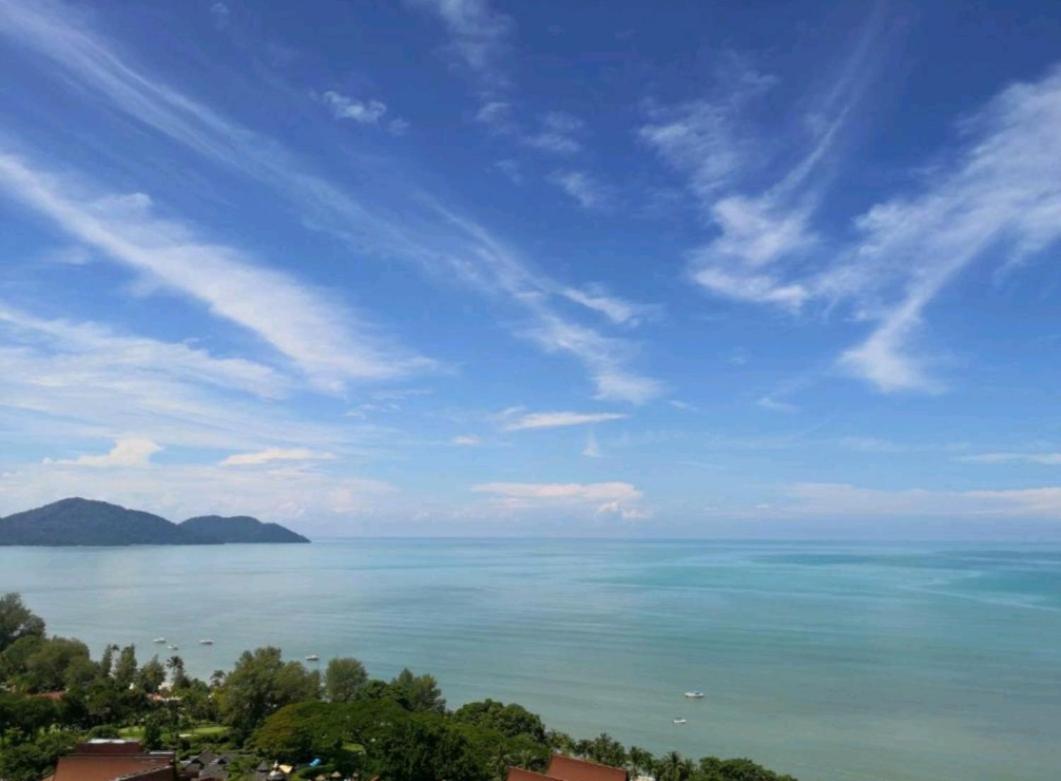 Vip Suite Seaview Batu Ferringhi 1003-2 Bedroom Exteriör bild
